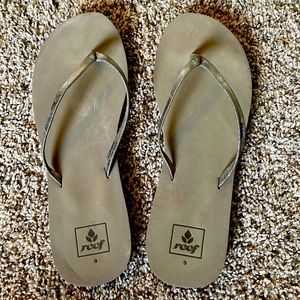Reef flip flops